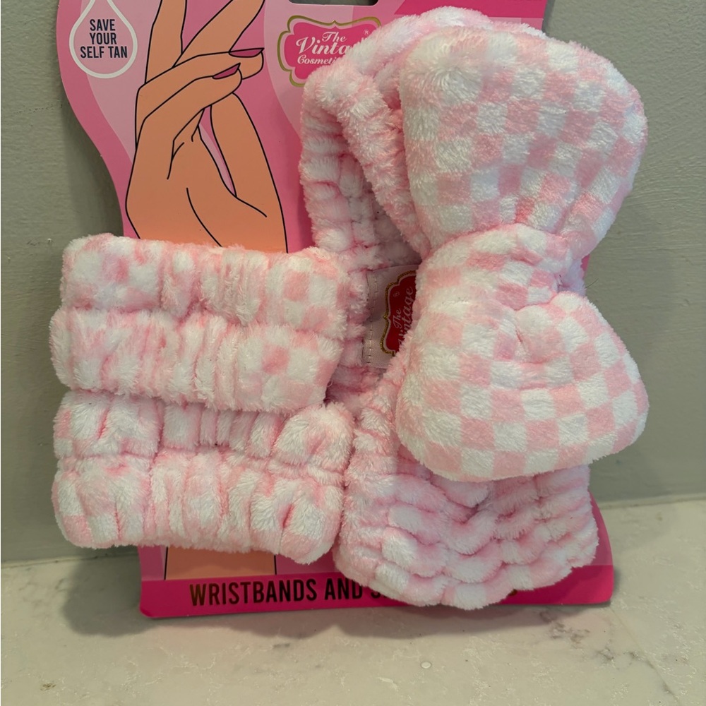 Vintage Cosmetic Pink Checkered Hair Accessory Set